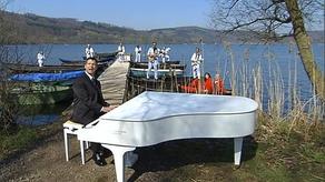 Hubby & SahneMixx 2005 am Laacher See in der Vulkaneifel.